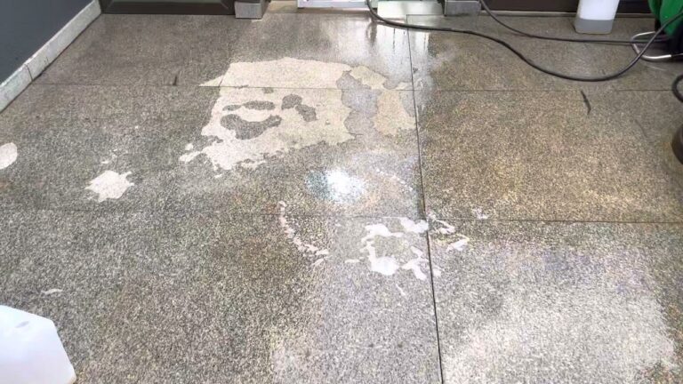 Guia Pr&aacute;tico para Limpar Piso de Granito