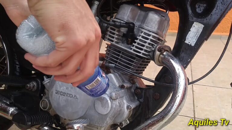 Guia Pr&aacute;tico para Limpar o Motor da Sua Moto