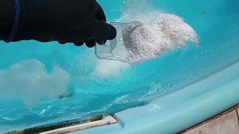Guia Pr&aacute;tico para Limpar Ferrugem na Piscina