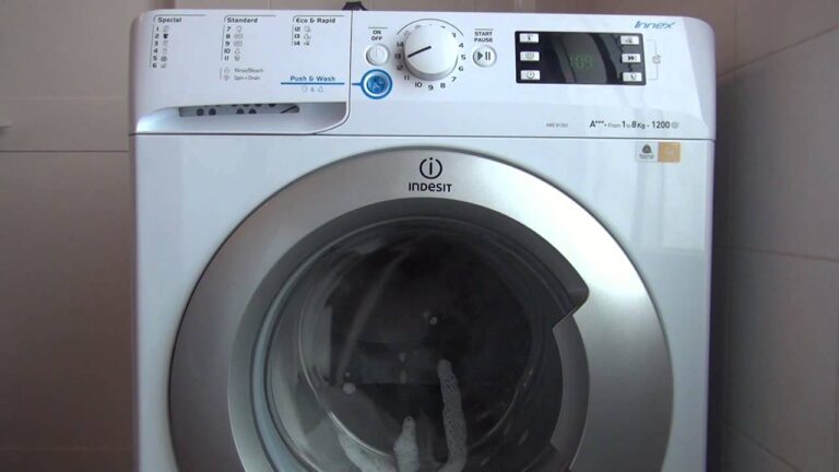 Como Limpar o Tambor da Máquina de Lavar Indesit