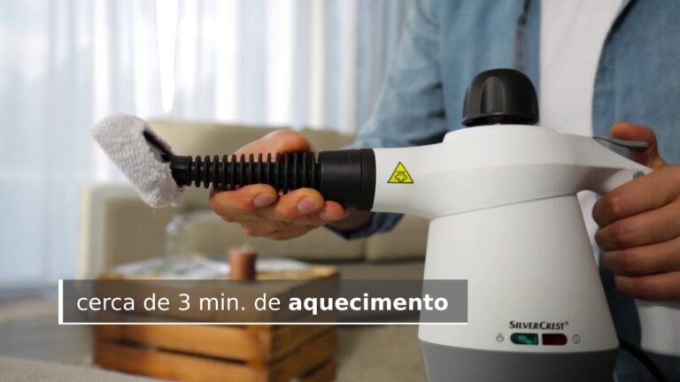Limpeza Eficiente de Sofás com Aspirador a Vapor