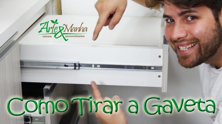 Limpar Arm&aacute;rios com Tran&ccedil;a: Dicas Pr&aacute;ticas e Eficientes