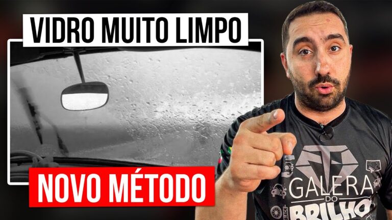 Desengordurando o Depósito do Carro com Limpa Vidros
