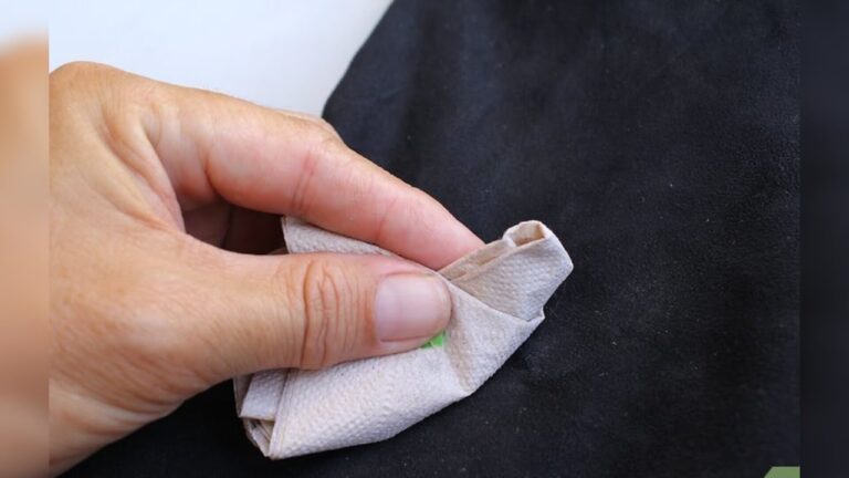 Dicas Eficazes para Limpar Gordura da Camurça