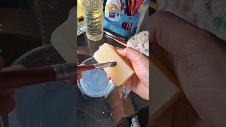 Guia Prático para Limpar Pincéis com Tinta a Óleo
