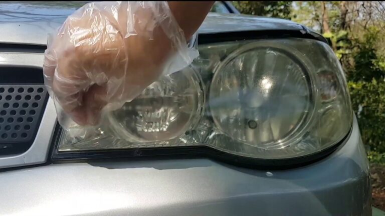 Como Limpar Faróis de Carros Internamente de Forma Eficiente