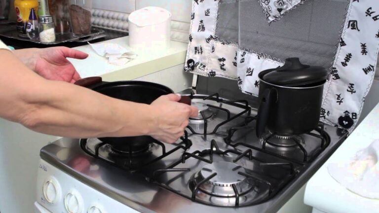 Dicas Pr&aacute;ticas para Limpar Panelas de Ferro
