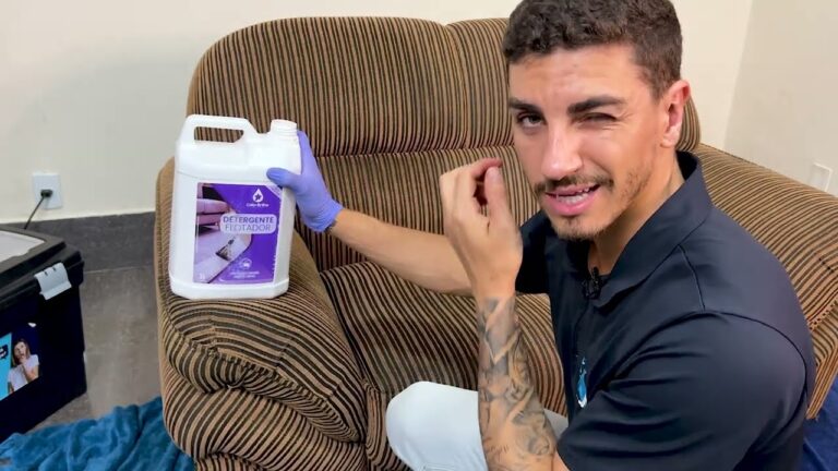 Dicas Pr&aacute;ticas para Limpar Sof&aacute; de Chenille