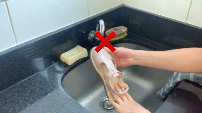 Guia Pr&aacute;tico para Limpar Sapatos de Pel