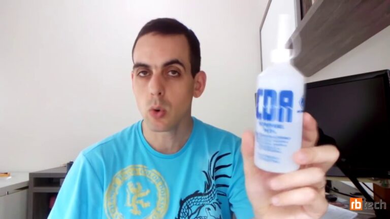 Benefícios da Limpeza com Álcool Isopropílico