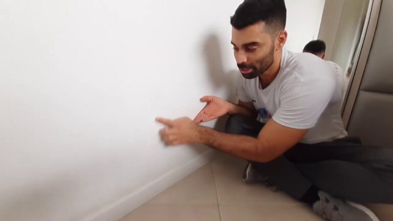 Dicas Eficazes para Remover Humidade do Papel de Parede