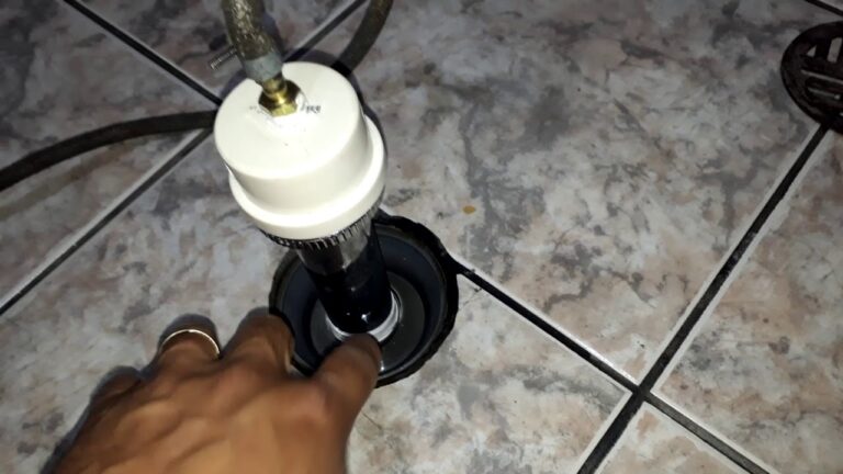 Limpeza Eficiente de Canalização com Compressor
