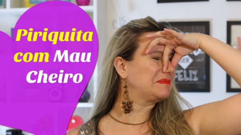 Desfrutando de GIFs Sensuais: Corno Limpa Buceta com Porra