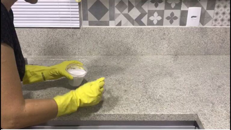 Dicas Eficazes para Remover Manchas de Caf&eacute; do Granito