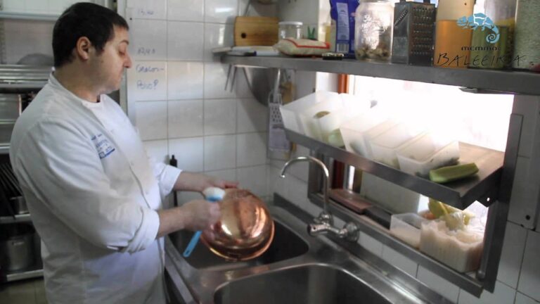 Guia Pr&aacute;tico para Limpar sua Cataplana pela Primeira Vez